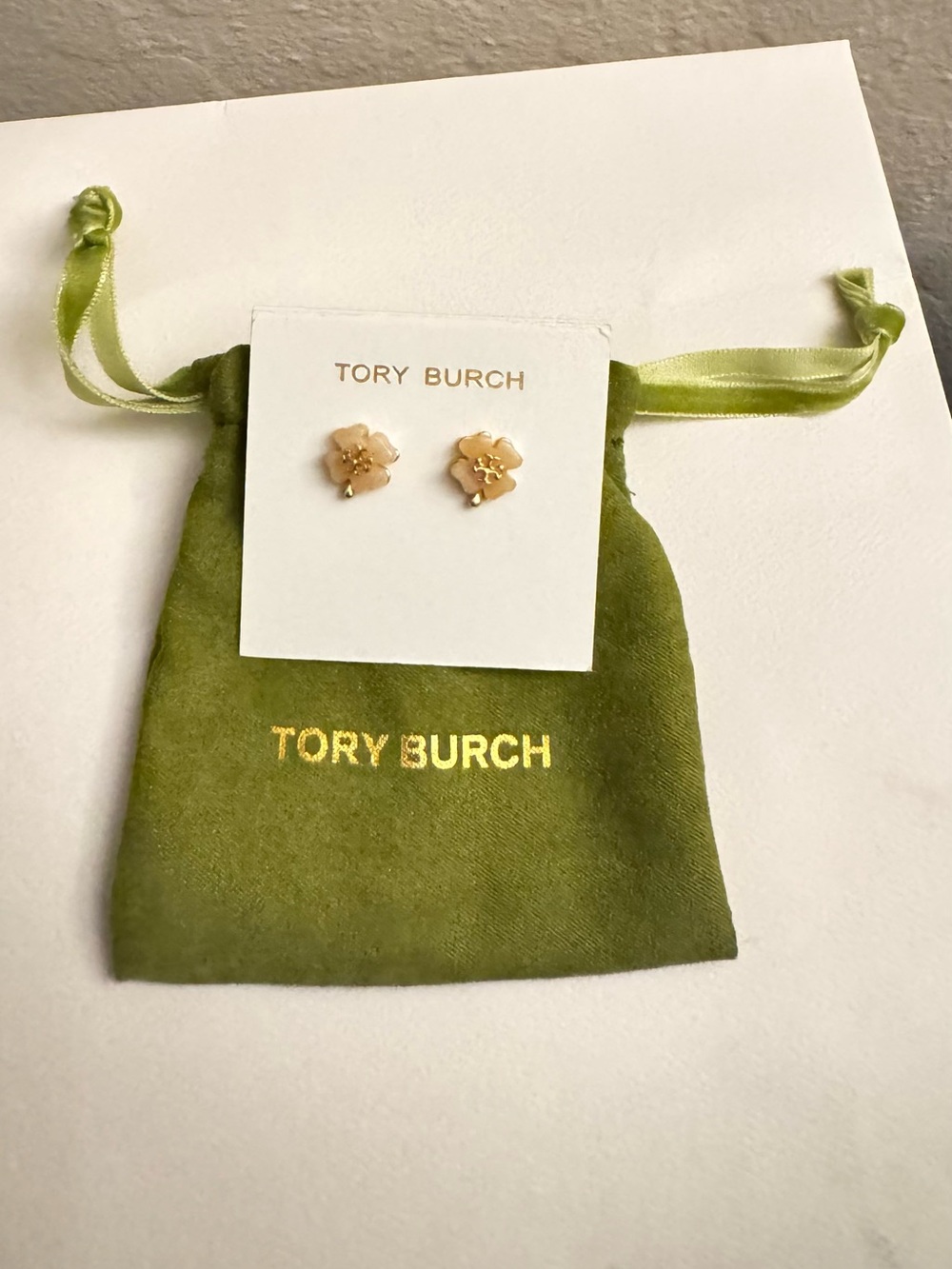 Tory Burch Cream Flower Stud Earrings with Gold Accents